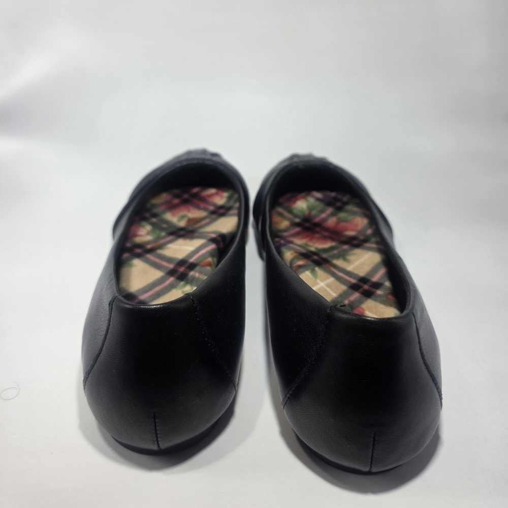 Born Black Leather Flats Women’s Size 7.5M Comfort Slip-On Shoes Floral Plaid - Picture 3 of 5